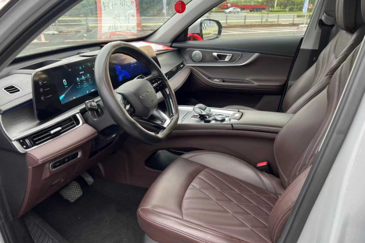 奇瑞 瑞虎8 PRO 2022款 390T 两驱浩瀚版 5座中控内饰7003