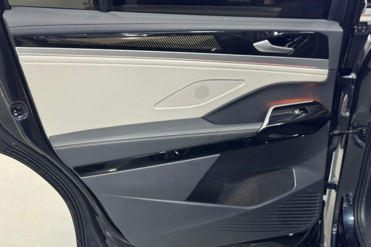 大众 ID.6 CROZZ 2024款 改款 PRO中控内饰7013