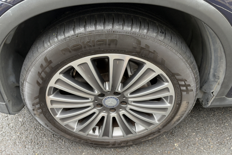 奔驰GLC 2016款 GLC 260 4MATIC 动感型车身外观6007