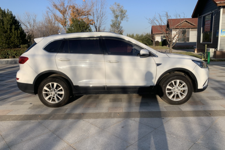 北汽幻速S6 2016款 1.5T 手动领先型车身外观6003