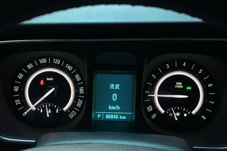 别克GL8 2018款 28T 豪华型 国VI中控内饰15