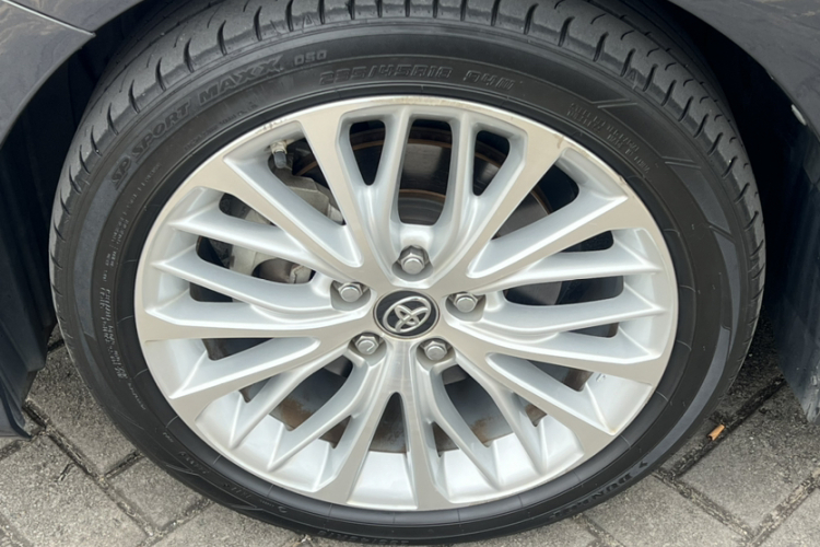 丰田 凯美瑞 2019款 2.5G 豪华版 国VI车身外观6001