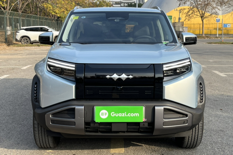 方程豹 钛3 2025款 501KM 后驱智驾Max版车身外观6003