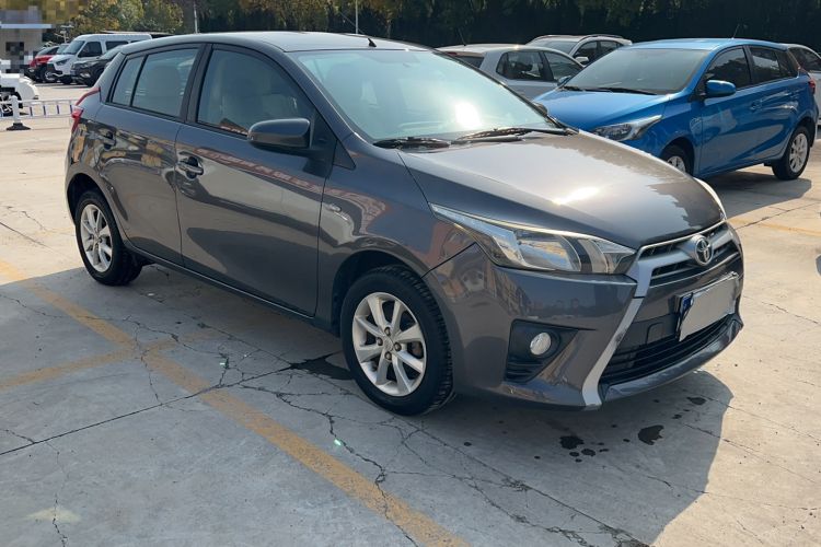 丰田 YARiS L 致炫 2014款 1.5G 手动炫动版车身外观6002