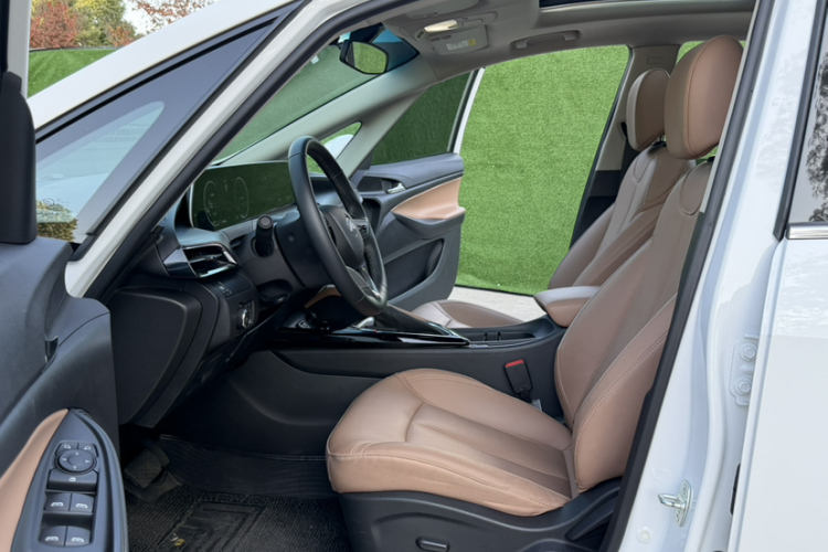 别克GL6 2021款 323T 轻混动互联豪华型中控内饰7008