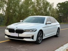 宝马5系 2022款 改款 530Li 领先型 豪华套装