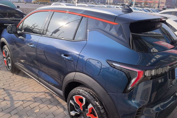 领克06 2020款 1.5T 耀Halo车身外观6005