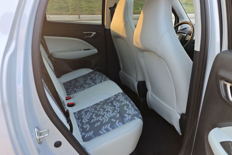 零跑汽车 零跑T03 2022款 星钻版中控内饰7005