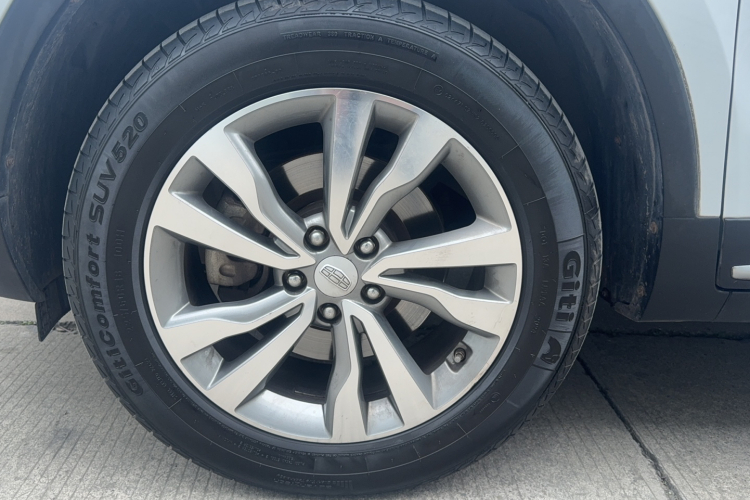 吉利汽车 博越 2016款 1.8TD 自动智联型车身外观6008