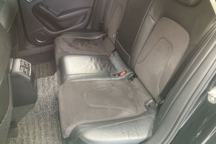 奥迪A4L 2012款 2.0 TFSI 自动运动型车身外观6007