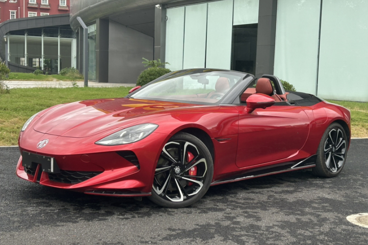 名爵 MG Cyberster 2024款 520km 传奇四驱版车身外观6001