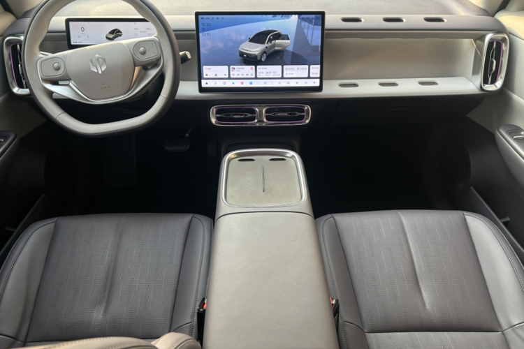 零跑汽车 零跑B10 2025款 510悦享版中控内饰7001