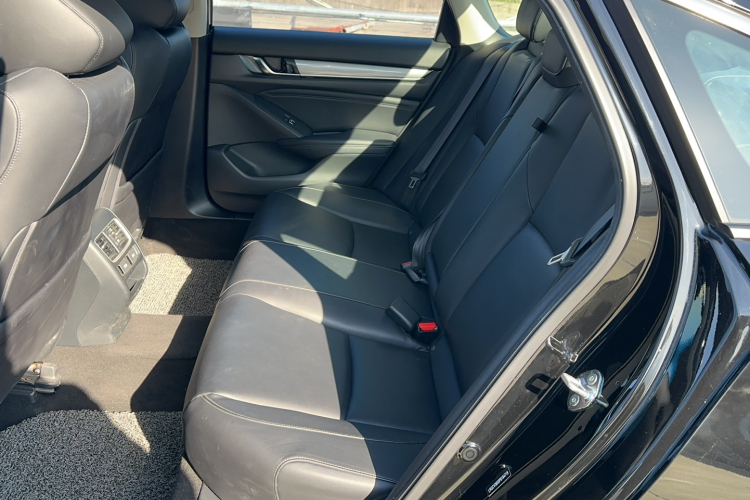 本田 雅阁 2022款 锐·混动 2.0L 锐领版中控内饰7002