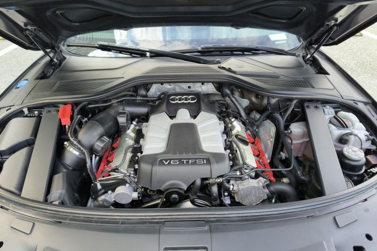 奥迪A8 2013款 A8L 45 TFSI quattro舒适型局部细节24