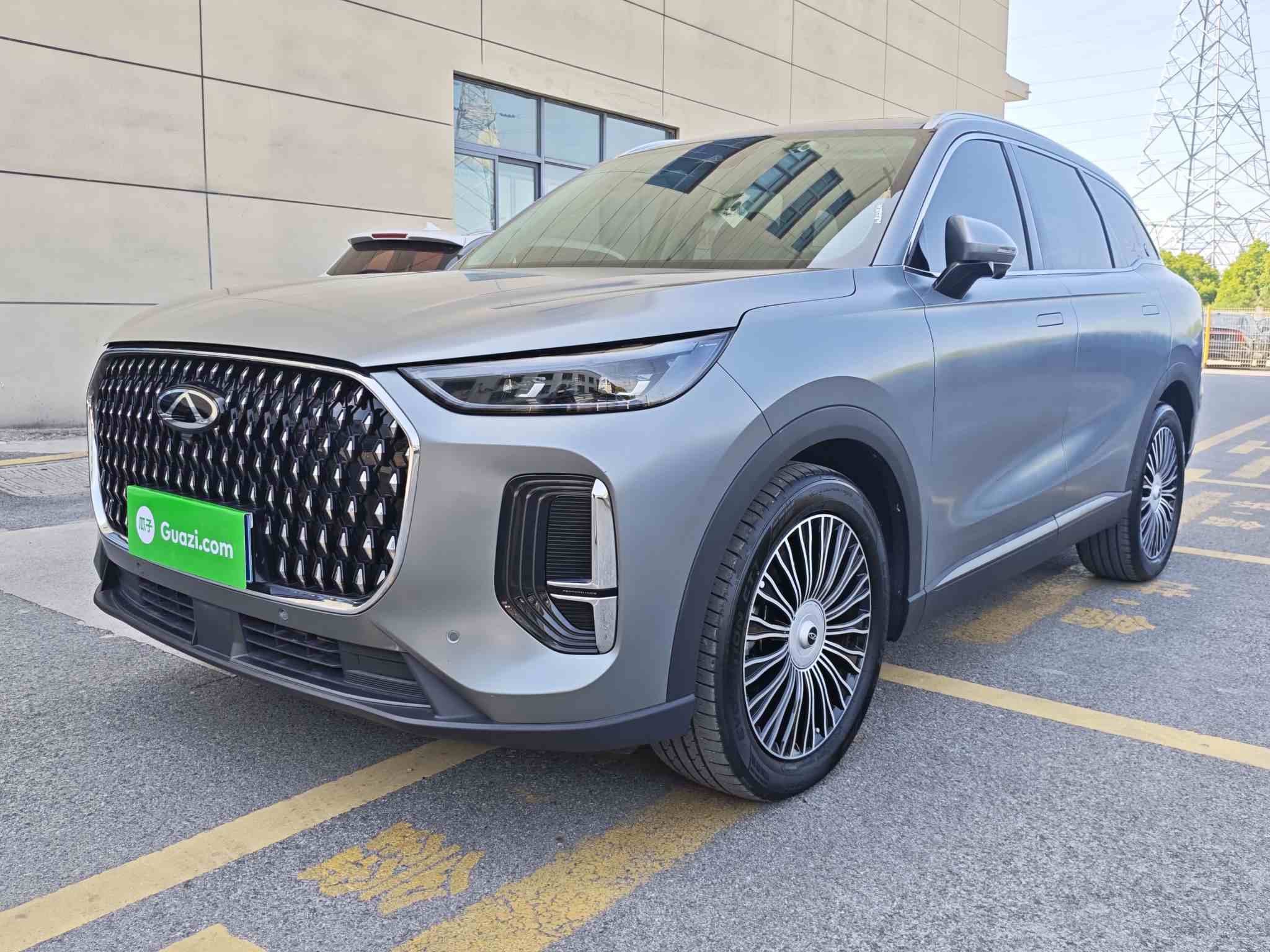 奇瑞 瑞虎8 L 2024款 2.0T 两驱尊贵版 5座(1)