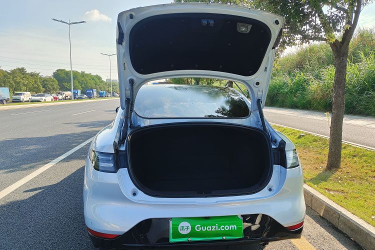 零跑汽车 零跑C01 2023款 增程 316 智享版局部细节23