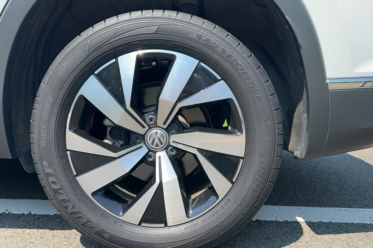 大众 探岳 2020款 330TSI 两驱豪华智联版车身外观6007