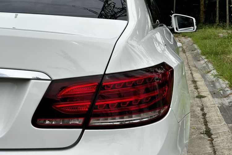 奔驰E级(进口) 2014款 E 260 轿跑版车身外观6006