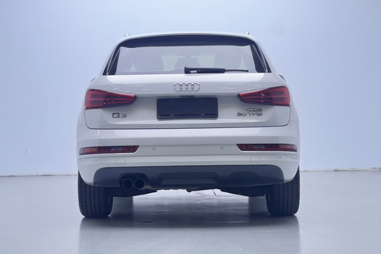 奥迪Q3 2018款 30周年年型 30 TFSI 时尚型车身外观6010