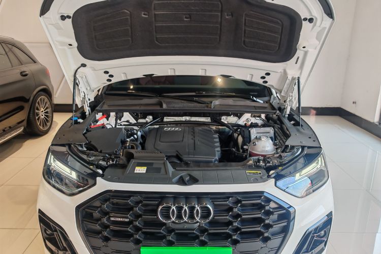 奥迪Q5L 2024款 40 TFSI 豪华动感型局部细节24