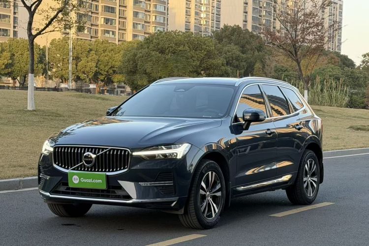 沃尔沃XC60 2023款 B5 四驱智逸豪华版车身外观6001