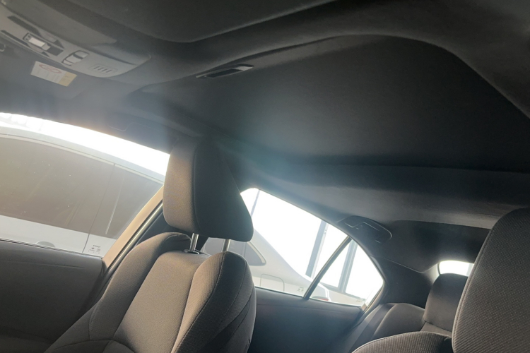 丰田 雷凌 2021款 185T CVT豪华版局部细节22