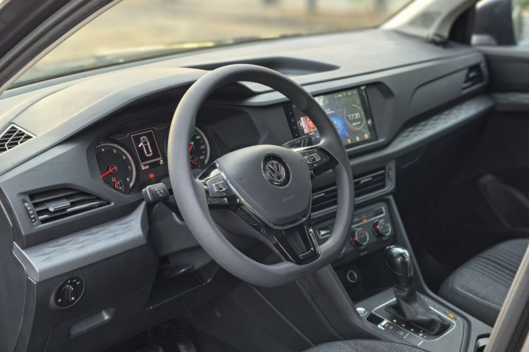 大众 途岳 2019款 280TSI 两驱风尚版 国VI中控内饰7004