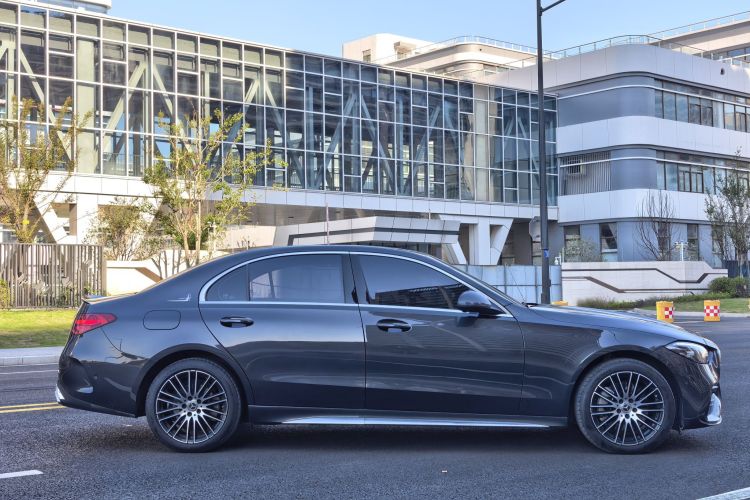 奔驰C级 2023款 改款 C 260 L 运动版车身外观6007