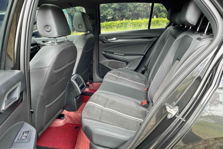 大众 高尔夫 2023款 改款 280TSI DSG R-Line Lite中控内饰7006