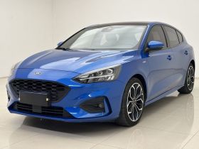 福特 福克斯 2020款 两厢 EcoBoost 180 自动ST Line