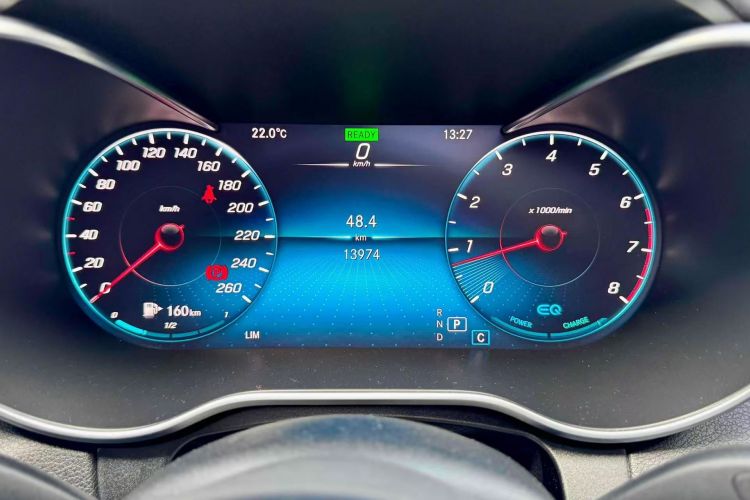 奔驰C级 2021款 C 260 L 运动版中控内饰15