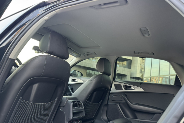 奥迪A6L 2018款 30周年年型 TFSI 进取型局部细节22