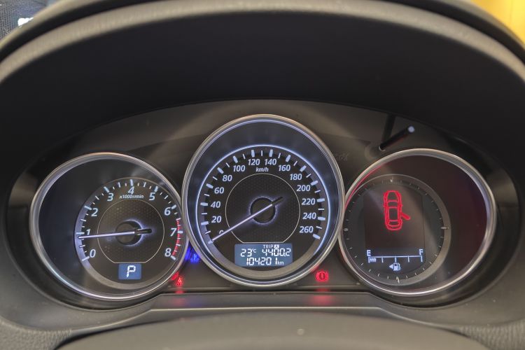 马自达 阿特兹 2015款 2.0L 蓝天尊贵版中控内饰15