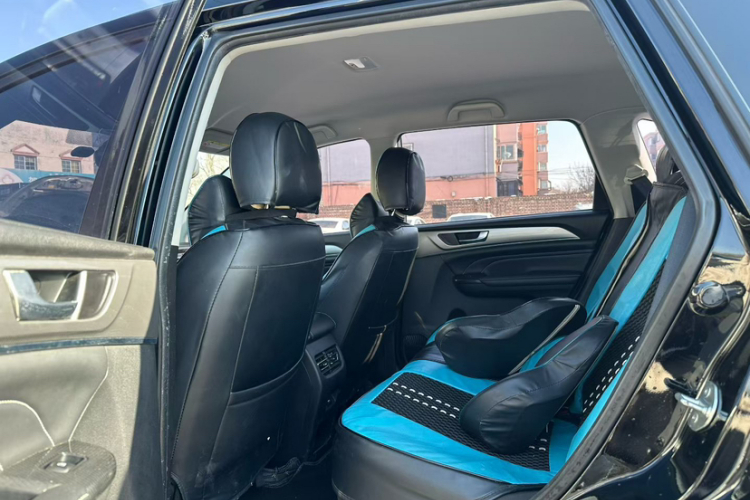 哈弗M6 2021款 PLUS 1.5T DCT精英智联型中控内饰7002