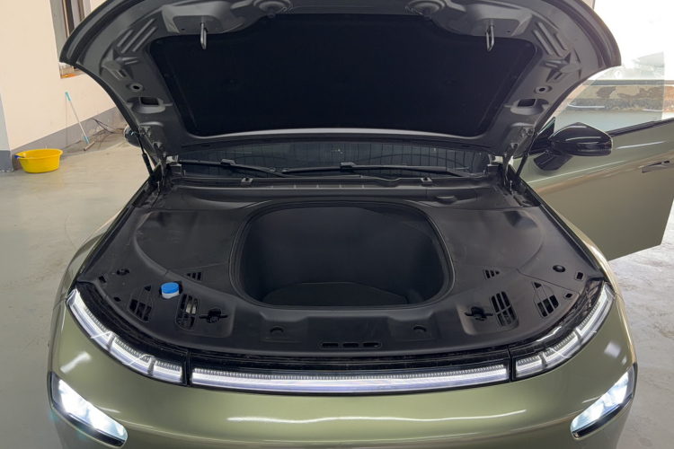 小鹏P7 2020款 670N局部细节24