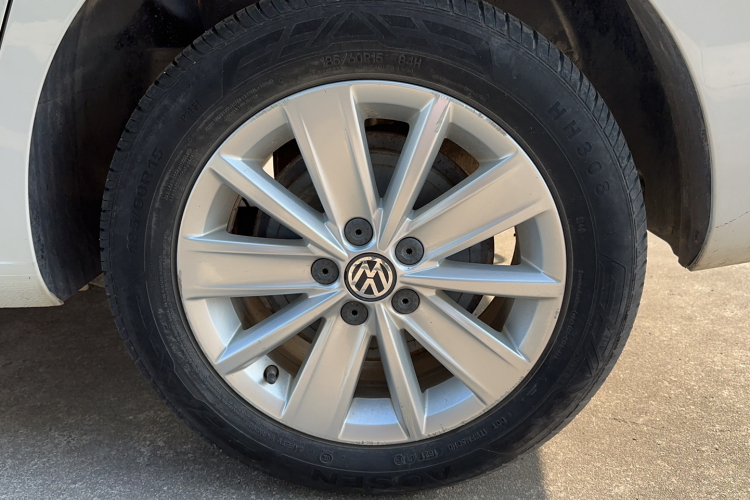 大众 捷达 2015款 质惠版 1.6L 自动舒适型局部细节9001