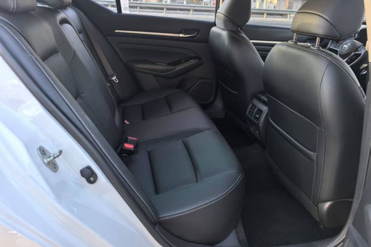 日产 天籁 2021款 2.0L XL Upper AD1 智行领航版中控内饰7002