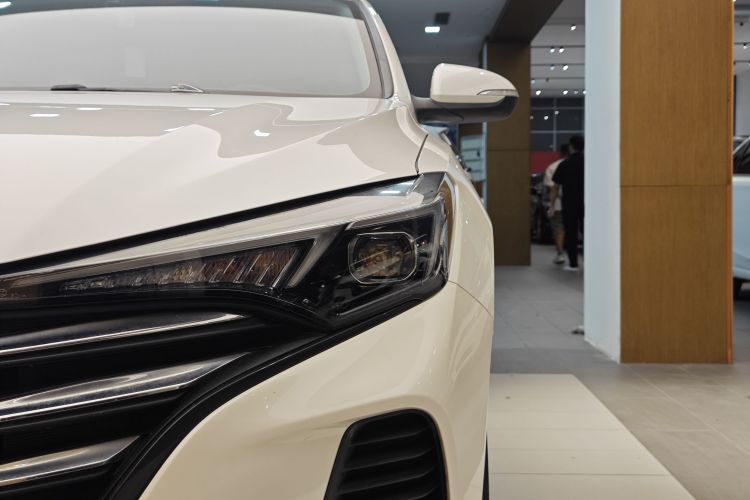 长安 逸动 2020款 PLUS 1.6L GDI 手动豪华型局部细节36