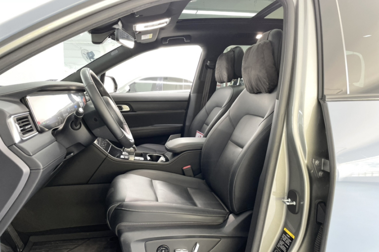 理想汽车 理想ONE 2021款 增程6座版中控内饰7005