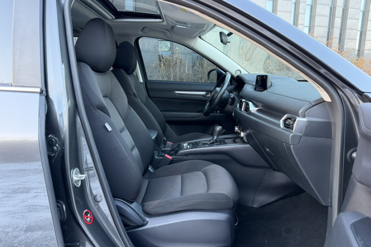 马自达CX-5 2020款 改款 2.0L 自动两驱智慧型中控内饰7009