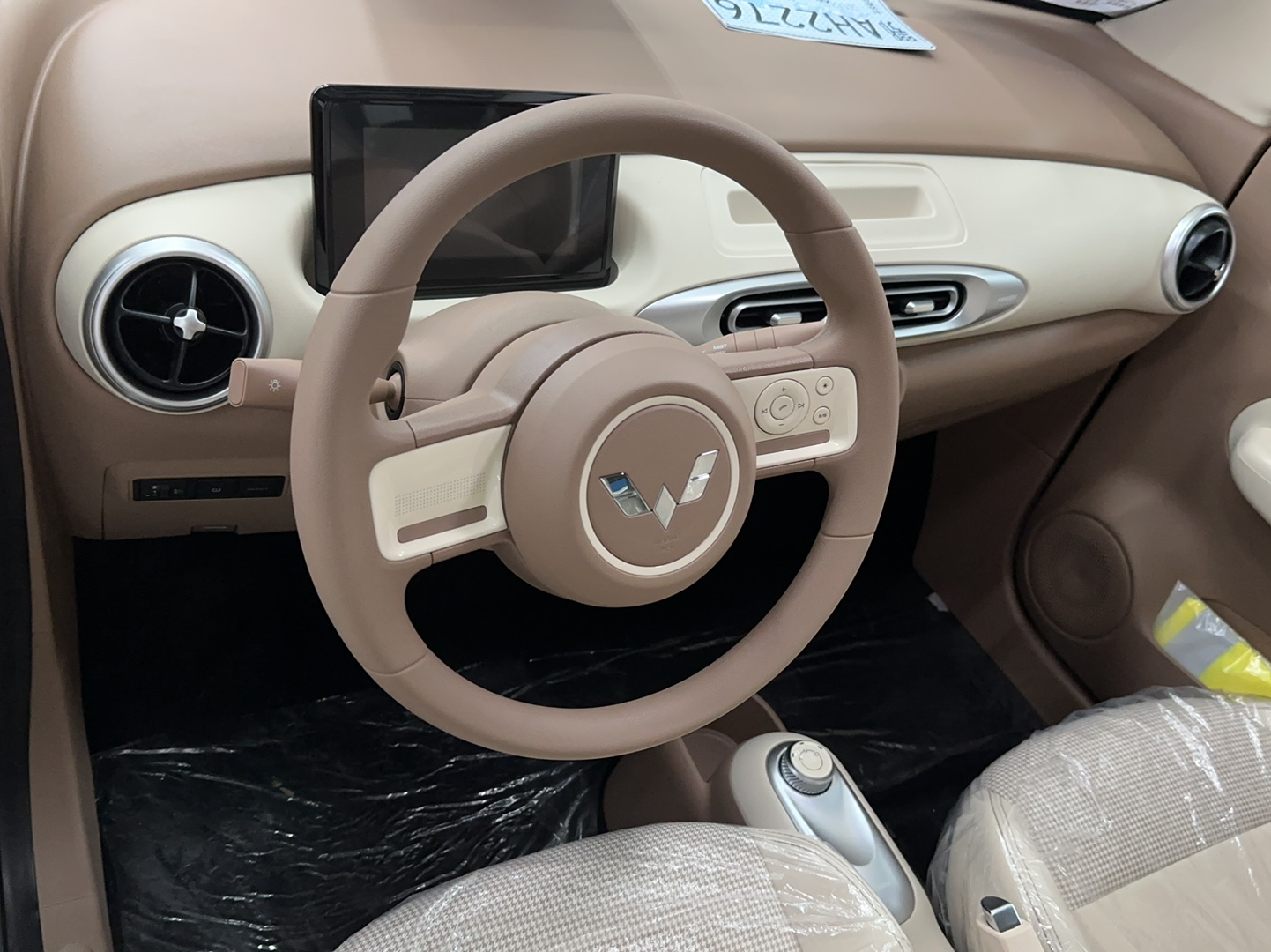 五菱汽车 宏光MINIEV 2025款 四门版 进阶款