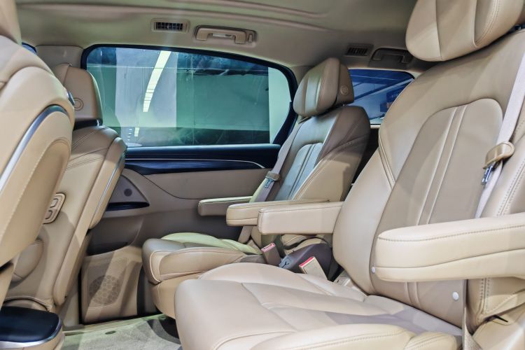 别克GL8 2021款 ES陆尊 653T 尊享型中控内饰7003