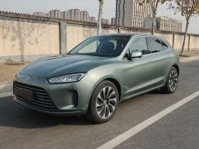 鸿蒙智行 问界M5 2022款 增程四驱性能版