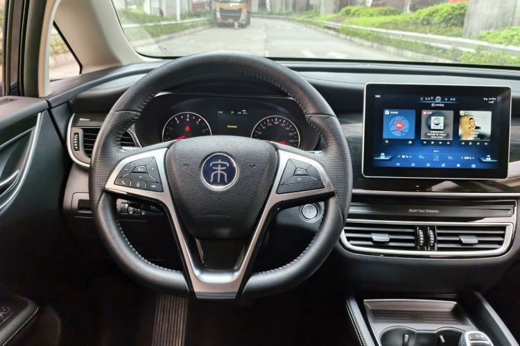 比亚迪 宋MAX 2019款 1.5T 自动智联睿逸天窗型 7座 国VI局部细节13