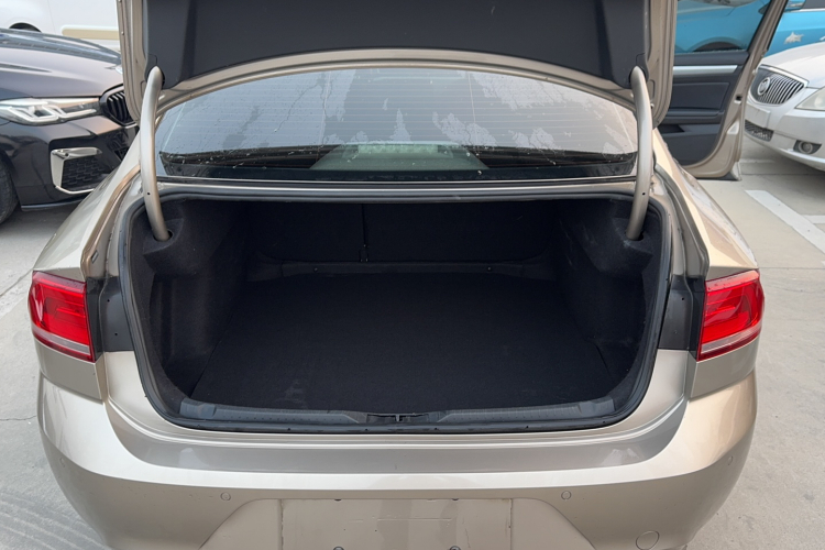 大众 凌渡 2017款 280TSI DSG豪华版局部细节23