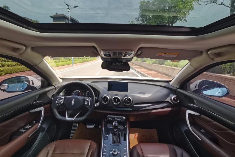 魏牌 VV7 2017款 2.0T 旗舰型中控内饰7005
