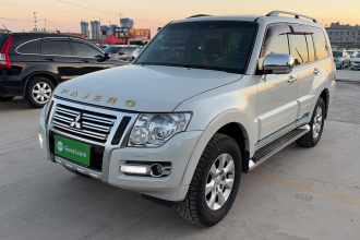 三菱 帕杰罗(进口) 2019款 3.0L 自动豪华版