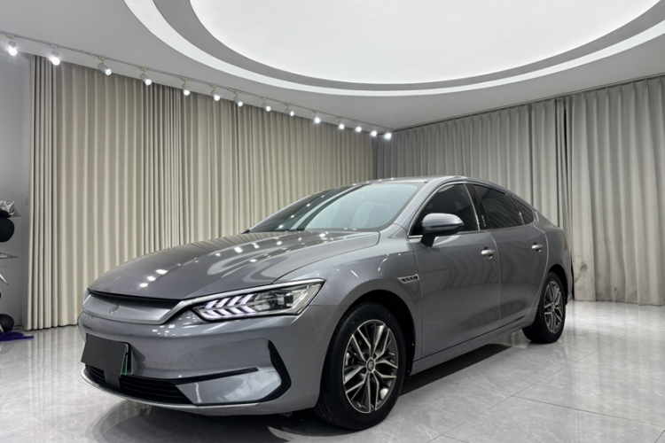 比亚迪 秦PLUS 2021款 EV 500KM 豪华型车身外观1
