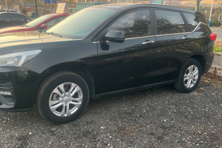 哈弗M6 2019款 1.5T DCT两驱都市型 国VI车身外观6004