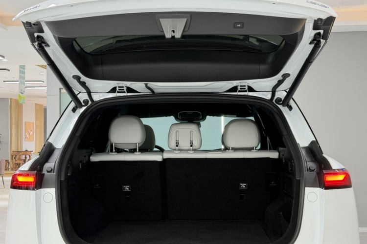 小鹏G9 2024款 702 Max中控内饰7001